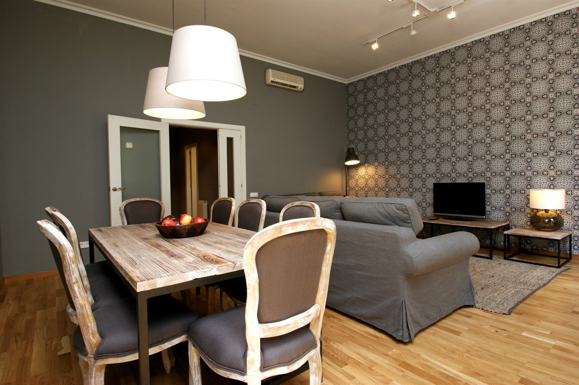 Short Stay Group Paseo De Gracia Serviced Apartments Barcelona Exterior photo